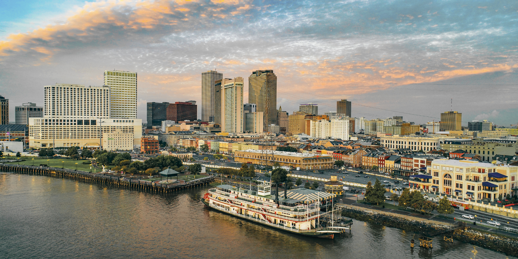 Photo of the New Orleans water front